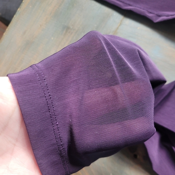 Nike Plum Colored Cropped Leggings S - Picture 3 of 6